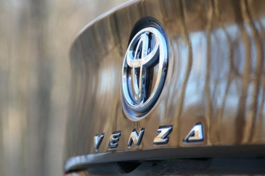  Toyota Venza 2009 года  (фото 34 из 95)